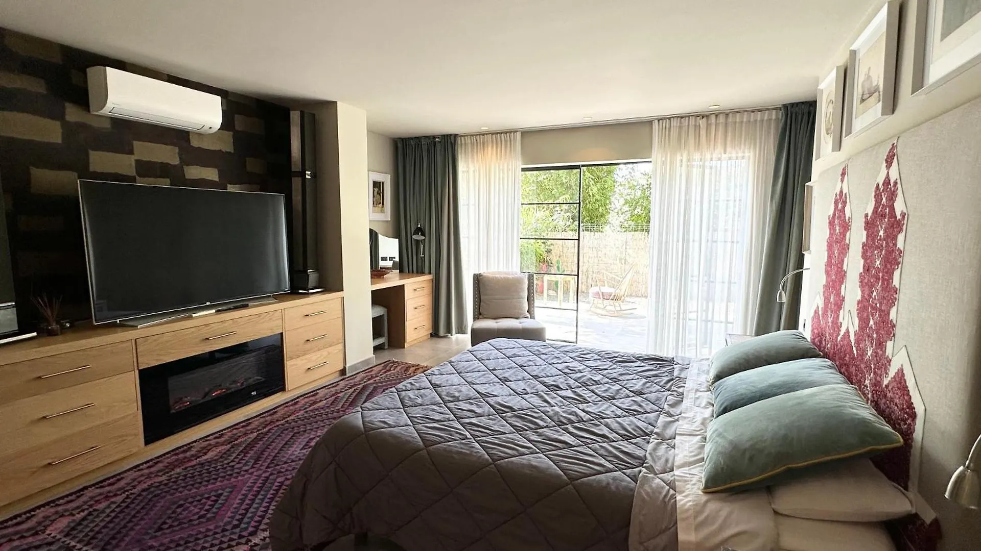 Marbella Boutique Art Suites 0*,