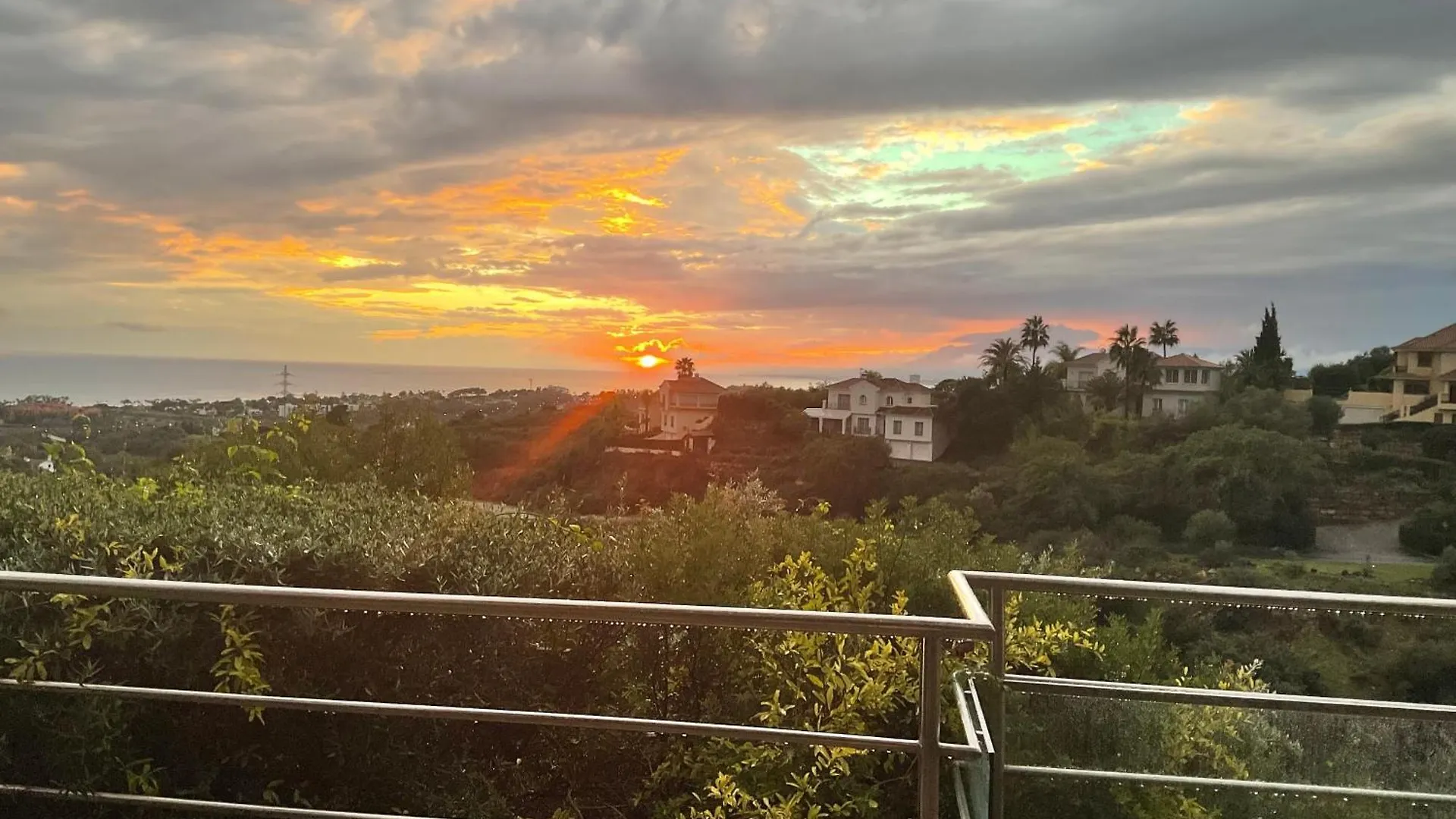 Marbella Boutique Art Suites Homestay