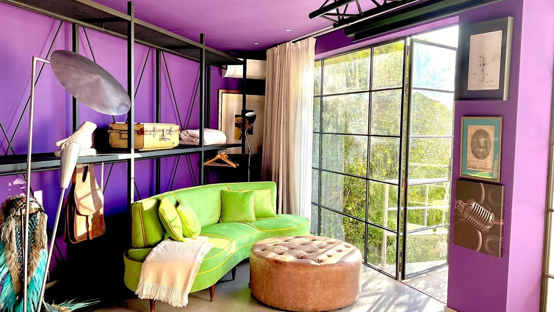 Marbella Boutique Art Suites