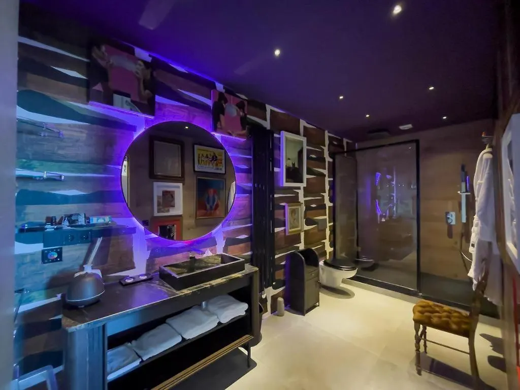 Marbella Boutique Art Suites 0*,